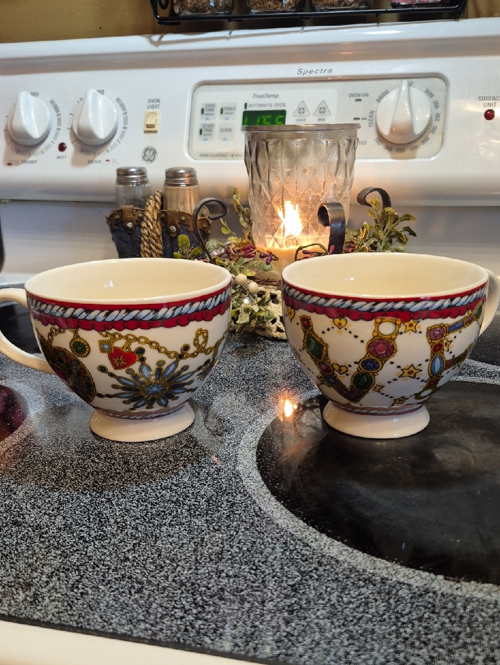 Set Of 2 Brighton Jewels & Hearts Mugs Coffee Tea 2024 Limited Edition Footed
